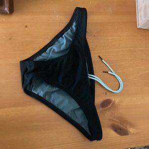 Black Jolyn swim bikini bottoms size medium